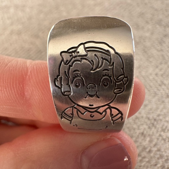 Campbells Soup Spoon Ring - Picture 9 of 14